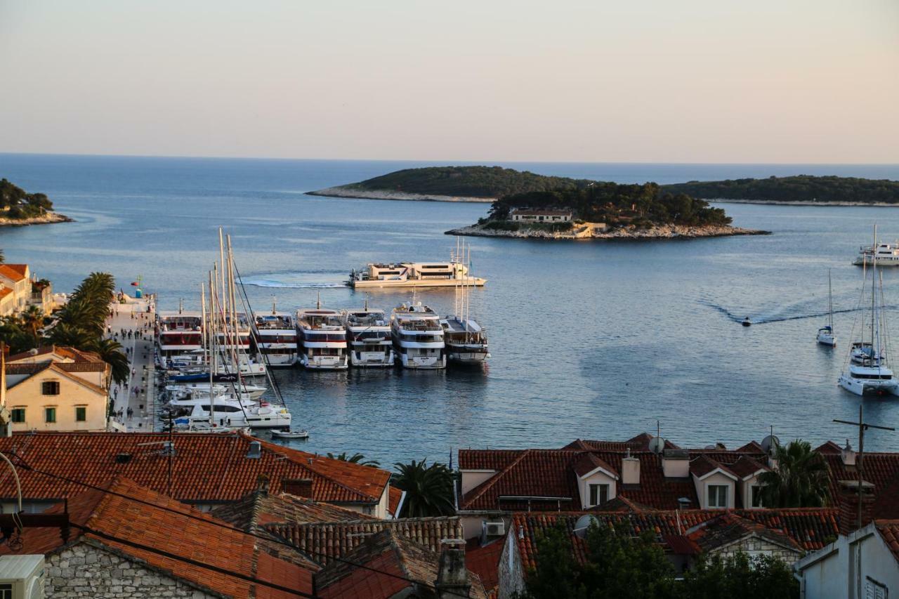 Apartments Sunset Hvar Town Exteriér fotografie